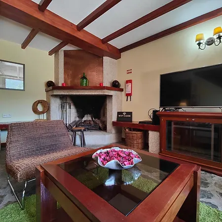 Casas Serranas Nyaraló Gouveia