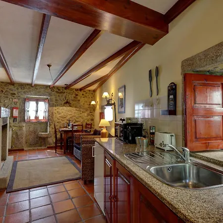 Casas Serranas Nyaraló *