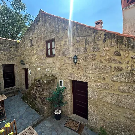 Casas Serranas *