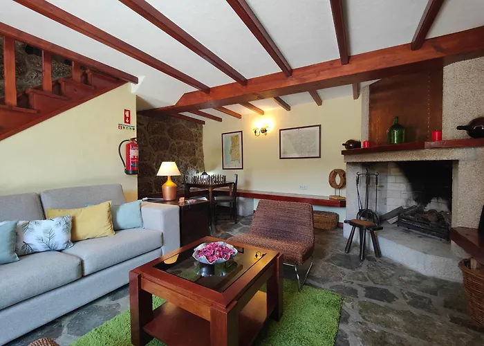 Casas Serranas Nyaraló