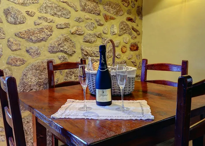 Casas Serranas Nyaraló Gouveia